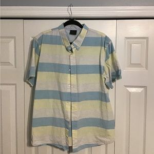 Oakley Button Down Collared Short Sleeve Shirt Size XL